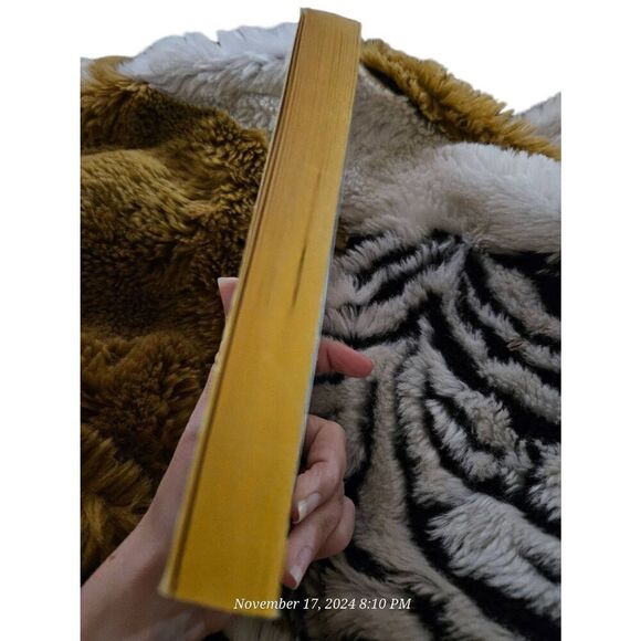 Mary Wakefield my Mazo De La Roche fawcett books - Picture 3 of 4